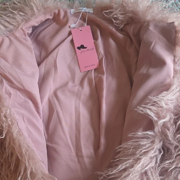 Women's Faux Mongolian Fur Jacket - Picture 4 of 6